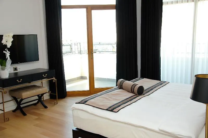 Lush Hotel Taksim - Special Category Istanbulská provincie 4*,  Turecko